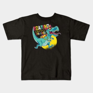 Roaring Into 2nd Grade // Fun T-Rex Back to School Kids T-Shirt